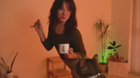 Snapshot of alemaniababe chatting on January 24, 11:12 pm Ale online show from January 24, 11:12 pm