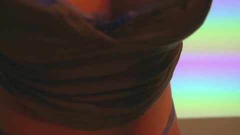 Snapshot of alemaniababe chatting on January 4, 2:25 am Ale online show from January 4, 2:25 am