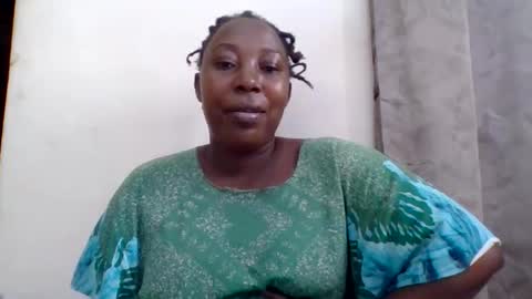 Noreen Kennth and Emilly online show from May 20, 6:54 am