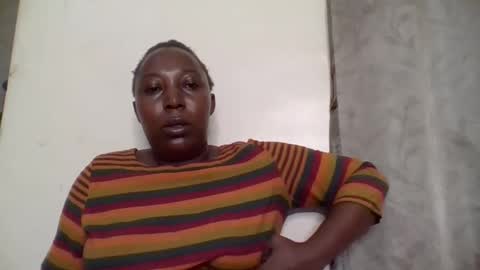 Noreen Kennth and Emilly online show from April 1, 7:09 am