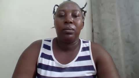 Noreen Kennth and Emilly online show from May 17, 3:43 pm