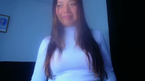 QUEEN OFF MILk  IM BACK  15 NOV online show from March 1, 2:48 am