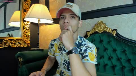 Alessandro King online show from April 11, 7:07 pm