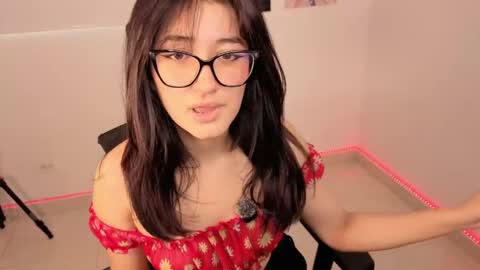 Alessandra Leblanc online show from April 21, 9:33 pm