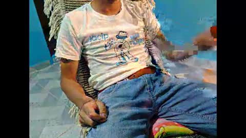 alessandrodmv online show from November 11, 12:35 am