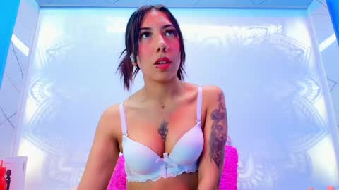 Alessia Clarky online show from May 9, 1:11 am