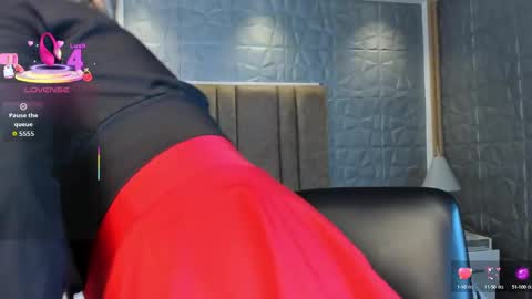 Snapshot of alessia_taylorr chatting on September 23, 11:15 am Alessia Everyday From 0530 to 1430 Col Time online show from September 23, 11:15 am