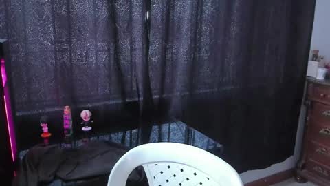 alessio Vale online show from April 3, 12:12 pm