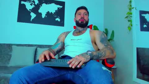 Aless Rose online show from March 29, 7:15 pm