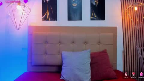 Aleszia online show from September 30, 8:52 pm