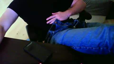 Snapshot of alex42696969 chatting on November 1, 5:17 am alex42696969 online show from November 1, 5:17 am