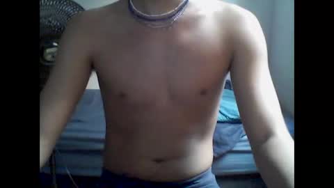 Snapshot of alex_862 chatting on December 4, 8:01 pm alex_862 online show from December 4, 8:01 pm