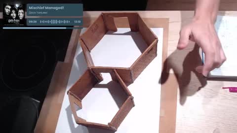 Alex Amazing online show from March 6, 9:42 pm