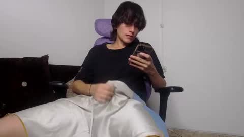 alex_connorr online show from March 19, 12:27 am