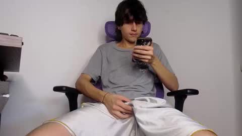 alex_connorr online show from January 17, 5:00 pm