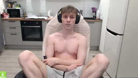 Alex online show from February 1, 10:07 pm