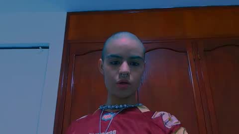 Alex online show from February 6, 1:42 am