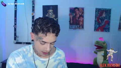 Snapshot of alex_rockstar chatting on January 23, 12:25 am online show from January 23, 12:25 am