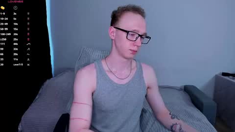 alex_silent online show from May 17, 1:20 pm