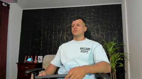 Alex Towers online show from March 28, 3:24 pm