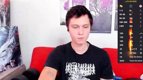 Snapshot of alex_wandhot chatting on October 14, 11:35 am Alex WandHot online show from October 14, 11:35 am