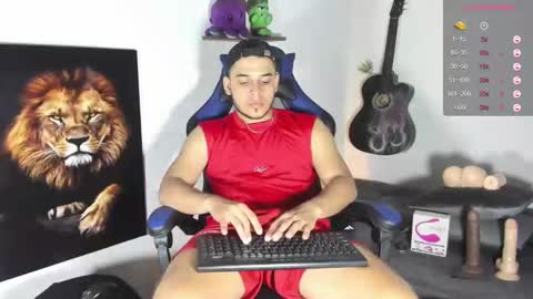 Alex Woll online show from February 13, 11:37 pm