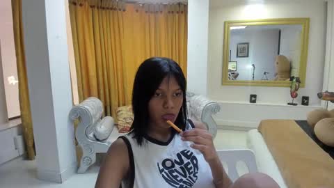 Snapshot of alexa_price_ chatting on September 21, 8:24 pm alexa_price_ online show from September 21, 8:24 pm