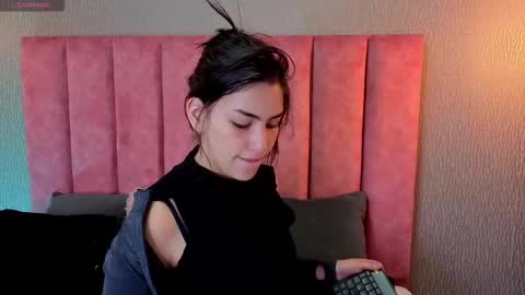 Alexa Thaylor online show from December 16, 3:07 pm