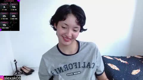 Snapshot of alexaa08 chatting on December 23, 5:32 pm Alexandra 3 online show from December 23, 5:32 pm