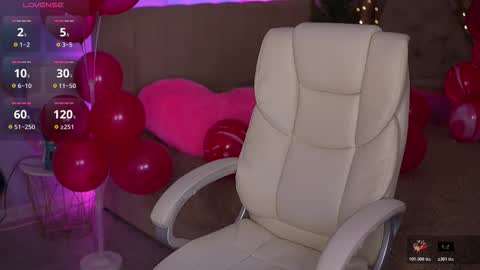 alexafleur online show from February 19, 3:00 pm