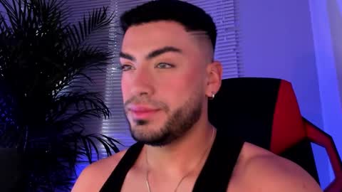 Alexander Diaz online show from October 13, 12:18 pm