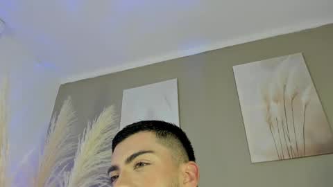 Alexander Diaz online show from May 30, 12:36 pm