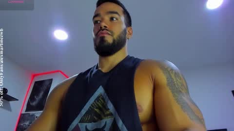 Onlyfansalexmartinezwb  Instagram alexwbmartinez  Twitter martinezcb937 online show from November 27, 11:34 pm