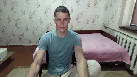 alexanderstrongs online show from April 28, 7:56 am