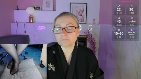 Alexandra online show from May 8, 2:12 pm