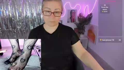 Alexandra online show from May 22, 2:02 pm