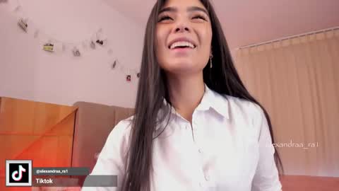 Snapshot of alexandra_ra1 chatting on October 6, 7:31 pm Alexandra Rodriguez online show from October 6, 7:31 pm