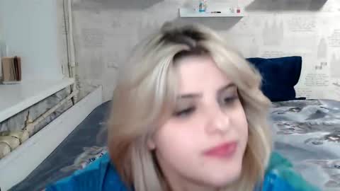 AlexandraErmes online show from April 7, 2:57 am