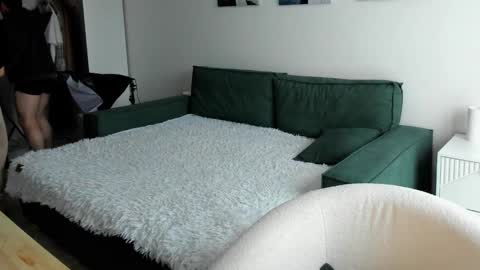 Alex online show from January 18, 4:43 am