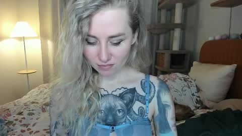 alexarush online show from April 3, 6:15 pm