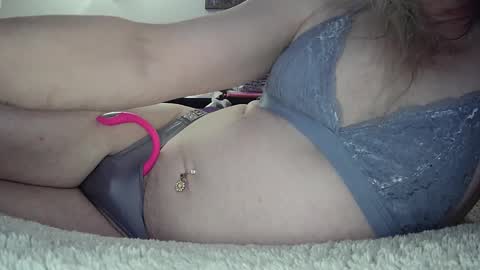 alexass online show from November 18, 10:02 pm