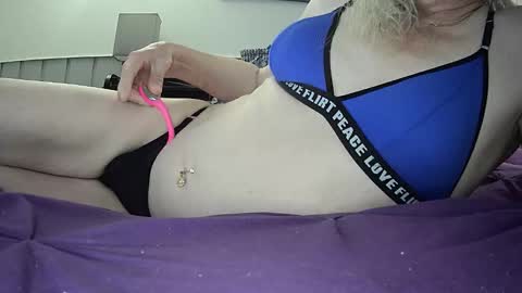 alexass online show from January 11, 5:19 pm