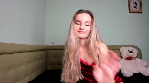 Snapshot of alexasweetblonde chatting on December 31, 8:34 pm Alexa online show from December 31, 8:34 pm