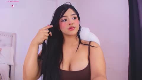 lexandra  online show from January 8, 9:04 am