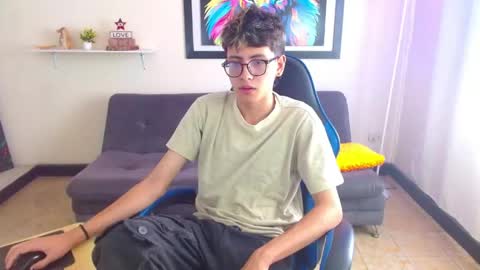 alex online show from May 29, 2:04 pm