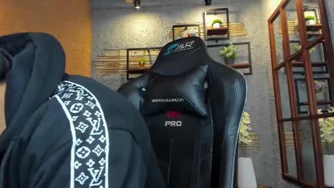 Alex online show from March 8, 11:27 am