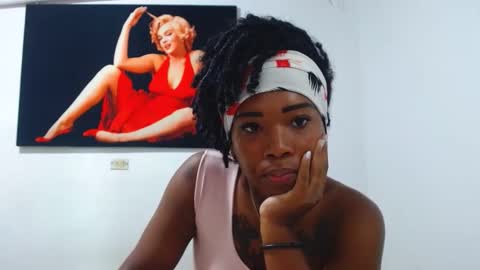 Snapshot of alexia_sinclaire24 chatting on September 26, 12:07 am alexia_sinclaire24 online show from September 26, 12:07 am
