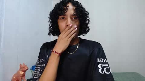 Alexis online show from November 30, 8:54 am