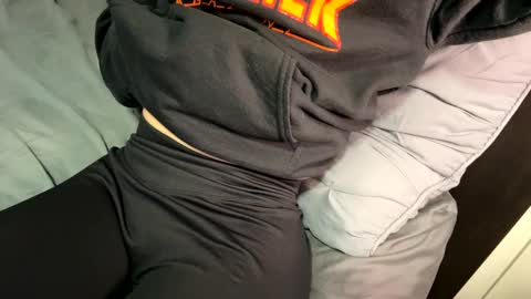 Alexis online show from December 10, 3:30 am