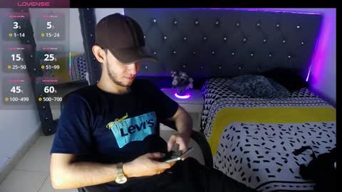 alexiscollinss online show from March 12, 3:24 am